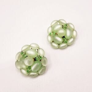 Mid Century Green Moonglow Lucite Cluster Earrings Clip On Spring 1950s 1960s